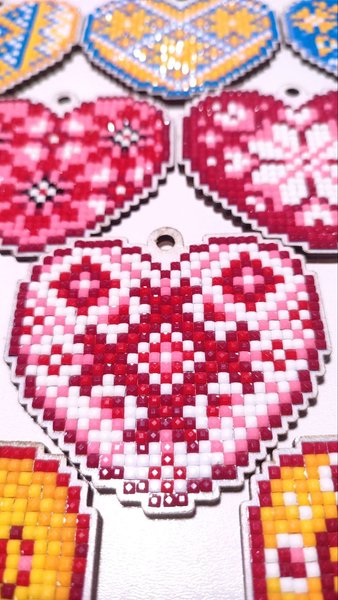 Прикраси "Сердечки" двосторонні, з вушком, щоб підвісити (набір для виготовлення із алмазної мозаїки). Подарунок до дня закоханих